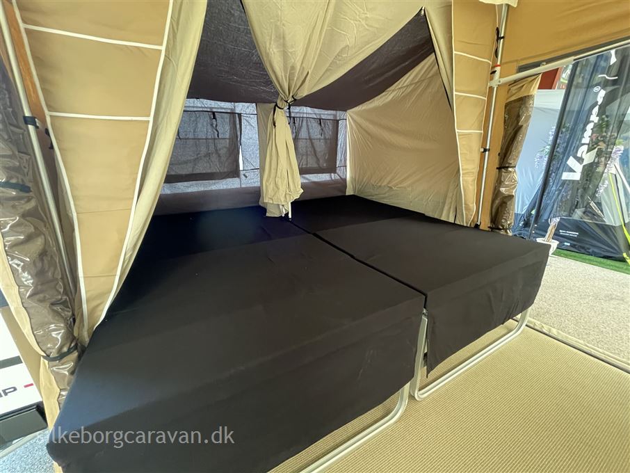 Combi-Camp Country Twin Bed Xclusive